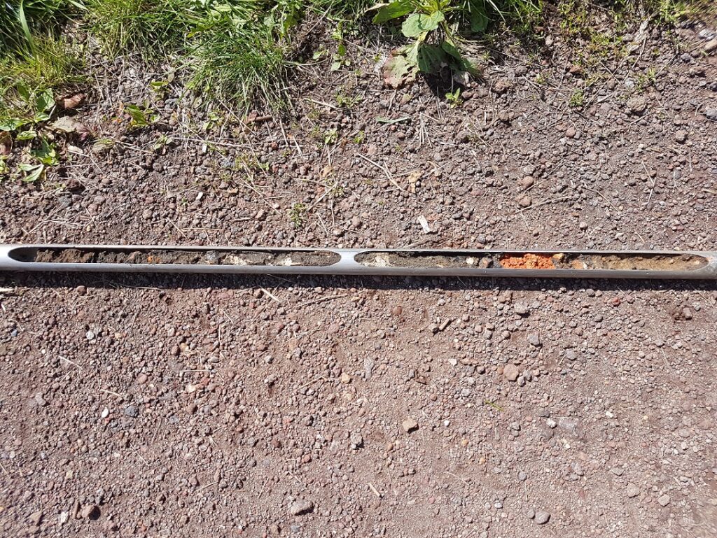 Nasyp niekontrolowany